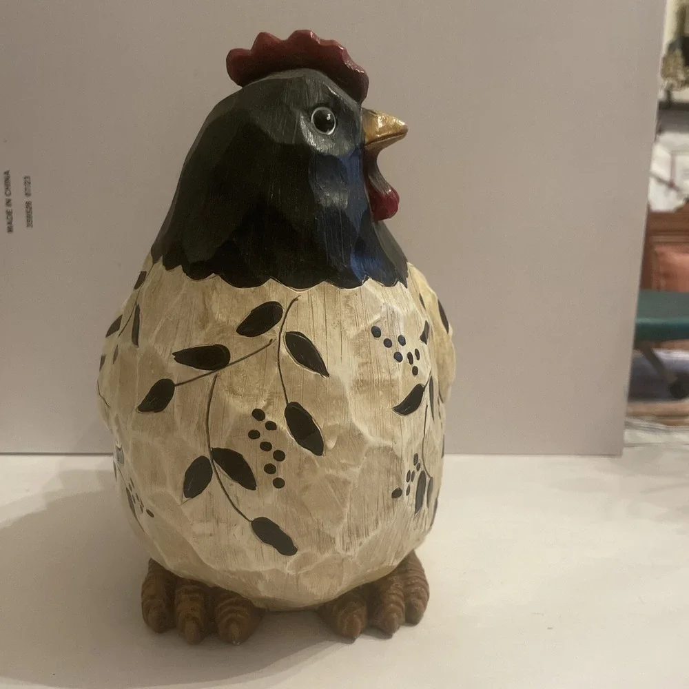 Large Decorative Round Black And White Chicken‎ Hen Great Details